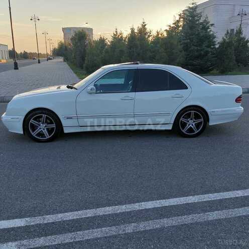 Mercedes E 320 2000, 313,000 km - 3.2 л - Ağdaş