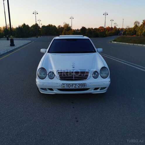 Mercedes E 320 2000, 313,000 km - 3.2 л - Ağdaş