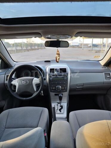 Toyota Corolla 2008, 195,000 km - 1.8 л - Bakı