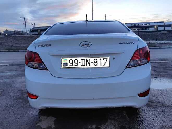 Hyundai Accent 2012, 235,000 km - 1.4 l - Bakı