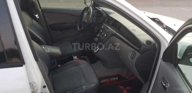 Mitsubishi Airtrek 2002, 185,000 km - 2.4 l - Sumqayıt