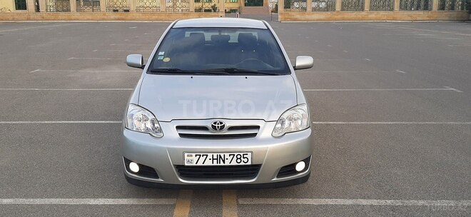 Toyota Corolla 2005, 221,800 km - 1.4 l - Bakı
