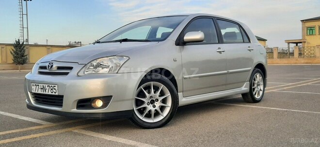 Toyota Corolla 2005, 221,800 km - 1.4 l - Bakı