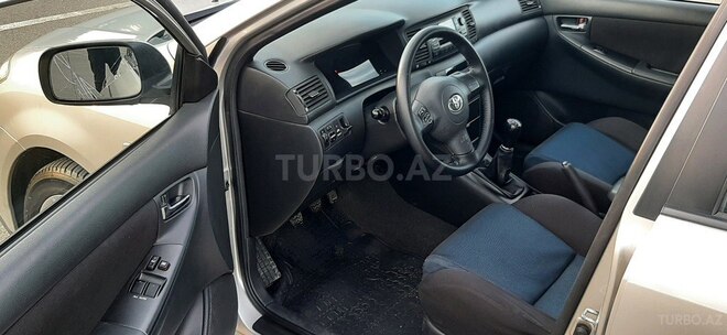 Toyota Corolla 2005, 221,800 km - 1.4 l - Bakı