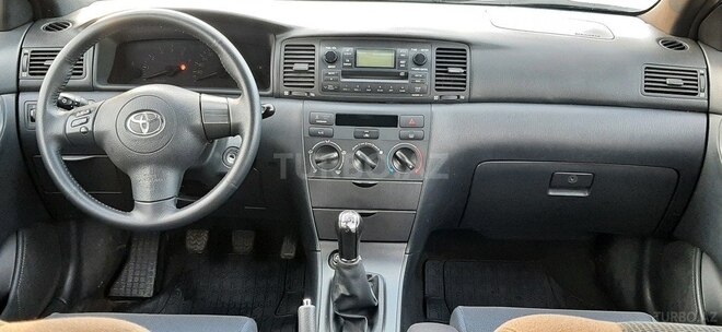 Toyota Corolla 2005, 221,800 km - 1.4 l - Bakı