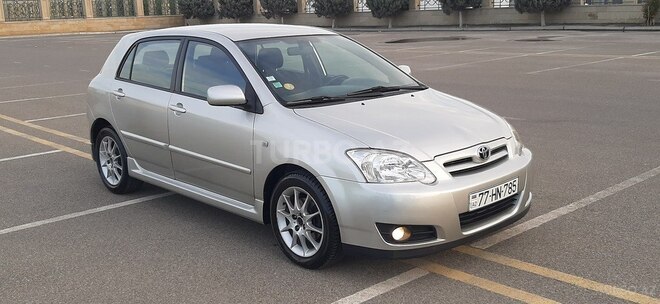 Toyota Corolla 2005, 221,800 km - 1.4 l - Bakı