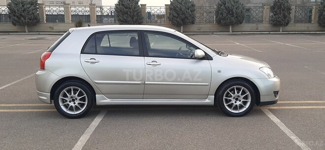 Toyota Corolla 2005, 221,800 km - 1.4 l - Bakı