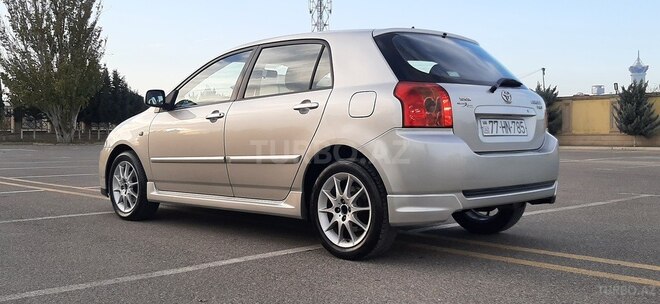 Toyota Corolla 2005, 221,800 km - 1.4 l - Bakı