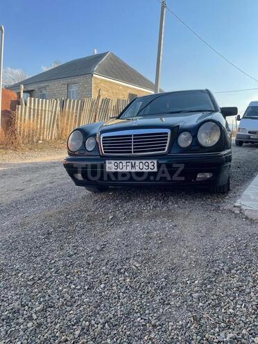 Mercedes E 240 1998, 267,000 km - 2.4 л - Bakı