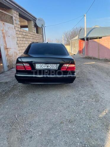 Mercedes E 240 1998, 267,000 km - 2.4 л - Bakı