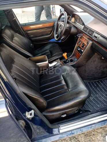 Mercedes E 200 1992, 406,765 km - 2.0 л - Bakı