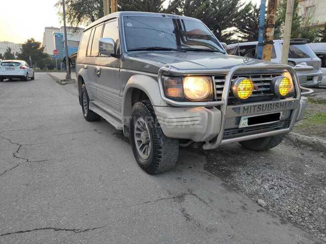 Mitsubishi Pajero 1992, 250,000 km - 2.5 l - Sumqayıt
