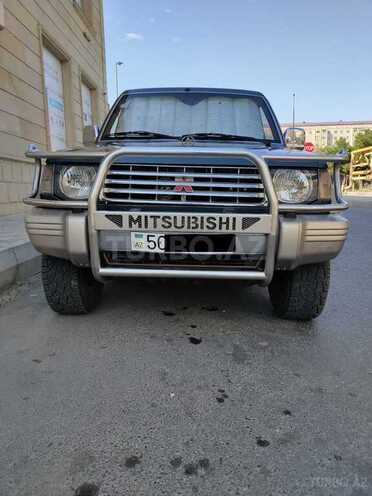 Mitsubishi Pajero 1992, 250,000 km - 2.5 l - Sumqayıt