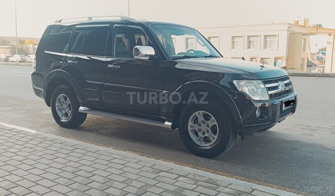 Mitsubishi Pajero 2008, 201,056 km - 3.0 l - Bakı