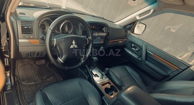 Mitsubishi Pajero 2008, 201,056 km - 3.0 l - Bakı