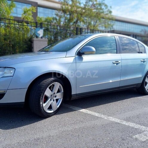 Volkswagen Passat 2005, 279,600 km - 2.0 l - Bakı