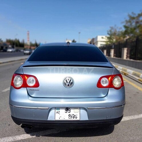 Volkswagen Passat 2005, 279,600 km - 2.0 l - Bakı