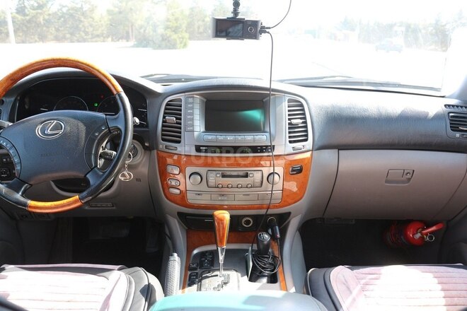 Lexus LX 470 2006, 260,000 km - 4.7 l - Bakı