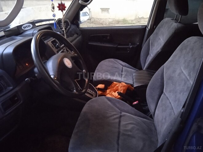 Mitsubishi Pajero io 2000, 400,000 km - 2.0 l - Bakı
