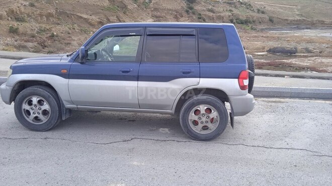 Mitsubishi Pajero io 2000, 400,000 km - 2.0 l - Bakı