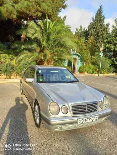Mercedes E 230 1997, 285,000 km - 2.3 л - Bakı