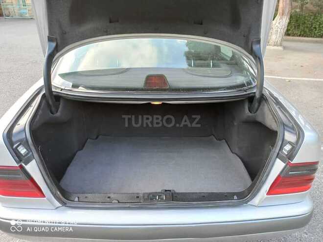 Mercedes E 230 1997, 285,000 km - 2.3 л - Bakı