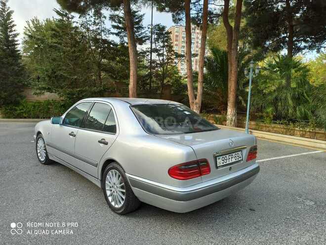 Mercedes E 230 1997, 285,000 km - 2.3 л - Bakı
