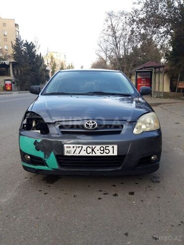 Toyota Corolla 2006, 310,000 km - 1.4 l - Bakı