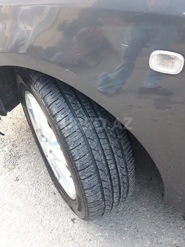 Toyota Corolla 2006, 310,000 km - 1.4 l - Bakı