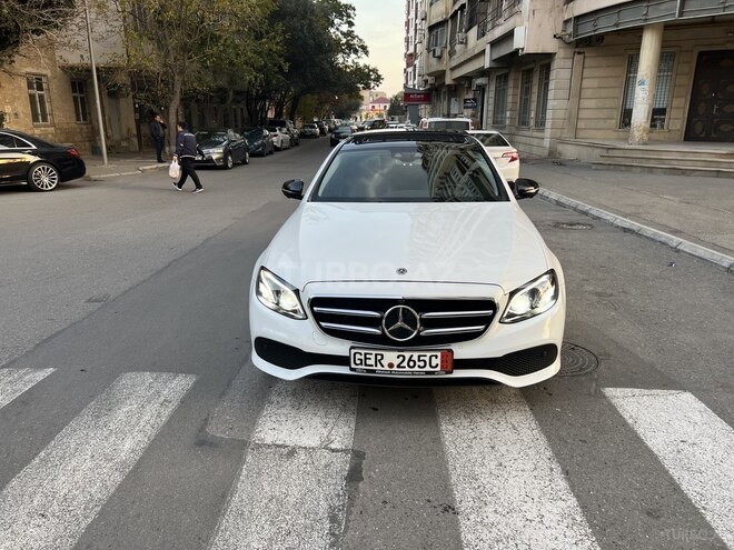 Mercedes E 220 2018, 141,000 km - 2.2 l - Bakı
