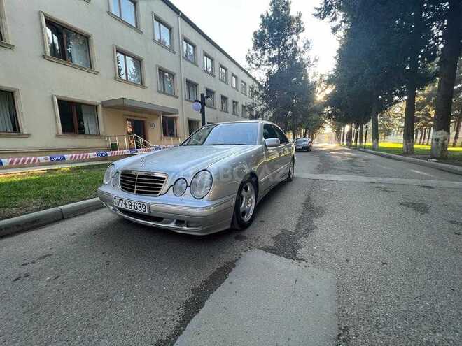Mercedes E 220 1999, 404,000 km - 2.2 l - Masallı