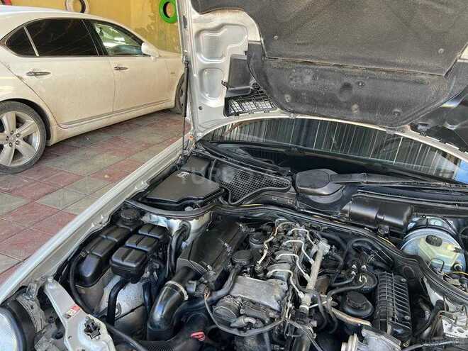 Mercedes E 220 1999, 404,000 km - 2.2 l - Masallı