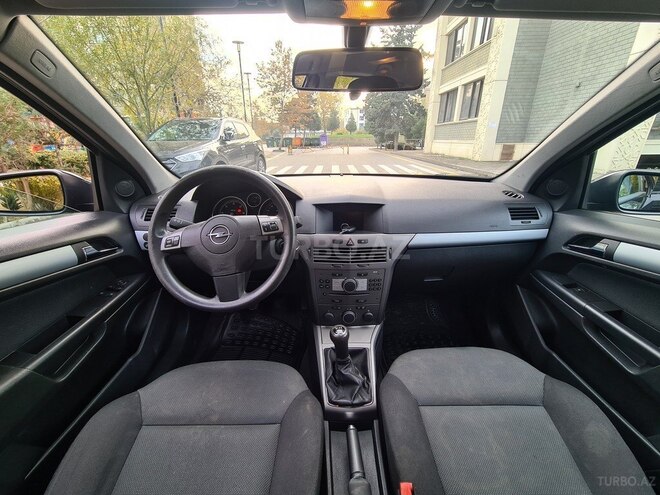 Opel Astra 2006, 167,500 km - 1.3 l - Bakı