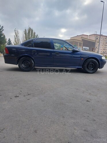 Opel Vectra 1999, 355,000 km - 1.6 l - Sumqayıt