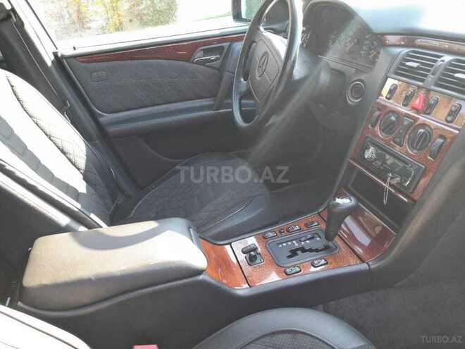 Mercedes E 200 1997, 252,000 km - 2.0 л - Bakı