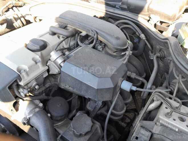 Mercedes E 200 1997, 252,000 km - 2.0 л - Bakı