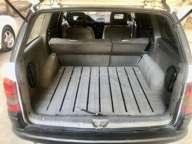 Opel Astra 1995, 245,000 km - 1.6 l - Mingəçevir