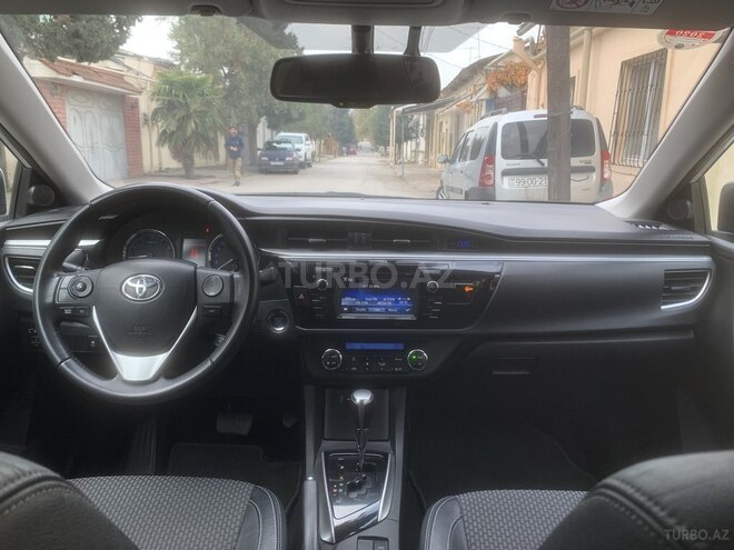 Toyota Corolla 2015, 91,000 km - 1.6 л - Bakı
