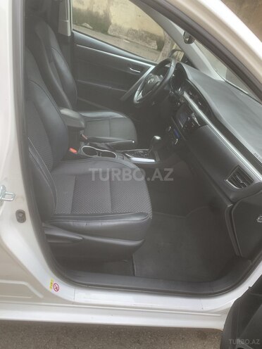Toyota Corolla 2015, 91,000 km - 1.6 л - Bakı