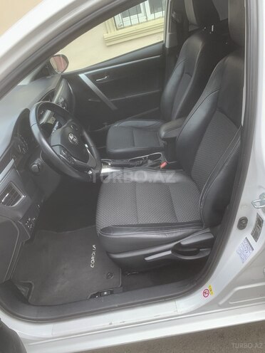 Toyota Corolla 2015, 91,000 km - 1.6 л - Bakı