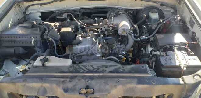 Toyota Prado 2004, 23,000 km - 2.7 l - Beyləqan