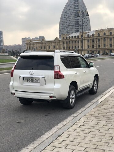 Toyota Prado 2009, 204,000 km - 2.7 л - Bakı