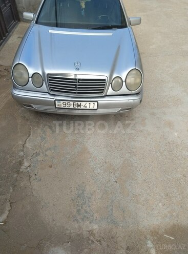 Mercedes E 250 1997, 300,000 km - 2.5 l - Bakı