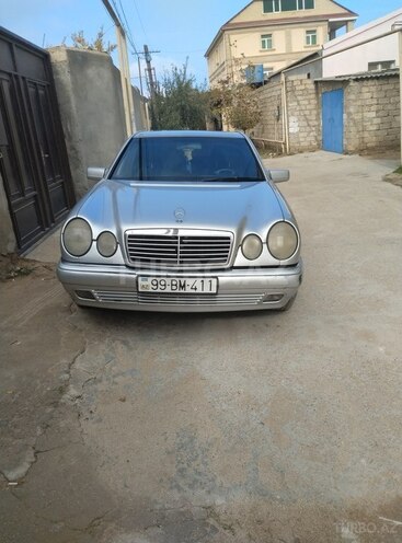 Mercedes E 250 1997, 300,000 km - 2.5 l - Bakı
