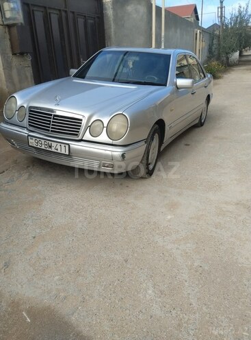 Mercedes E 250 1997, 300,000 km - 2.5 l - Bakı