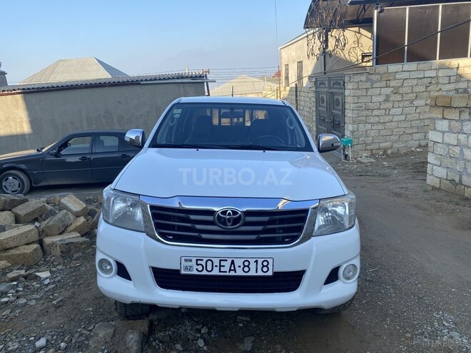 Toyota Hilux 2012, 190,000 km - 2.5 л - Bakı