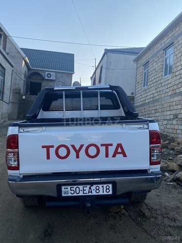 Toyota Hilux 2012, 190,000 km - 2.5 л - Bakı