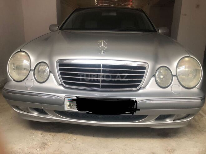 Mercedes E 240 2000, 328,000 km - 2.4 l - Yevlax