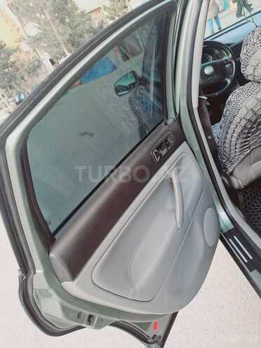Volkswagen Passat 2003, 32,645 km - 1.8 л - Bakı
