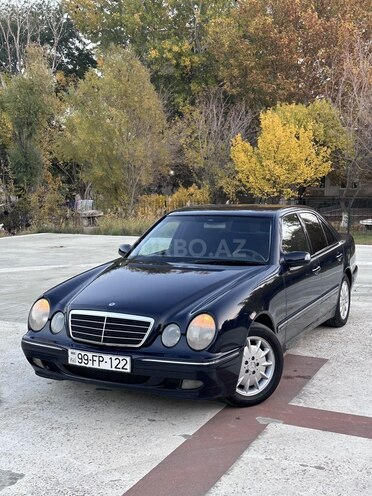 Mercedes E 240 2000, 386,000 km - 2.4 l - Bakı